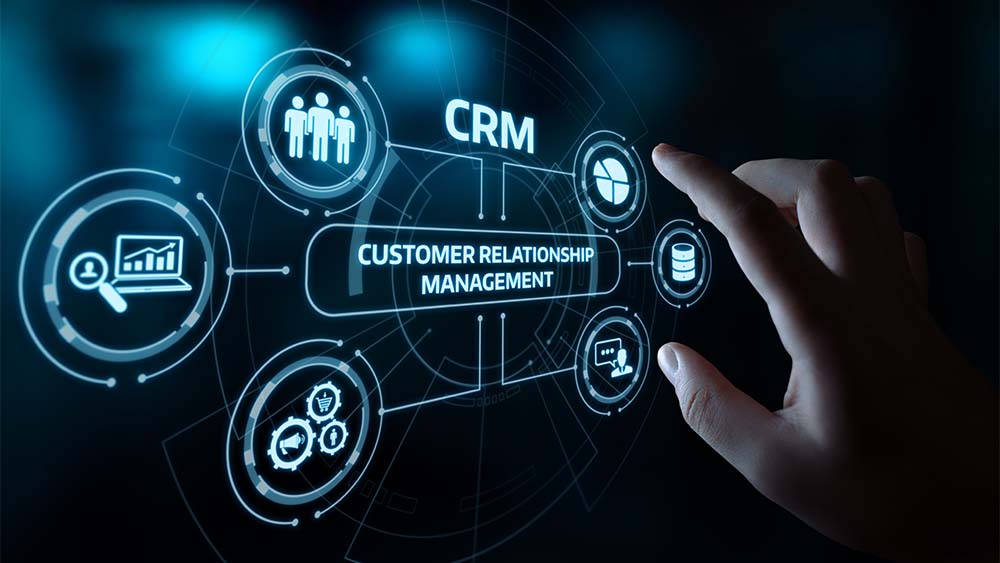 Skjerm det står CRM på 