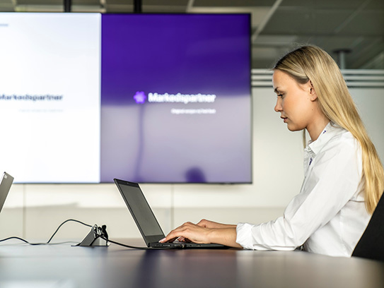 Intuvio employee