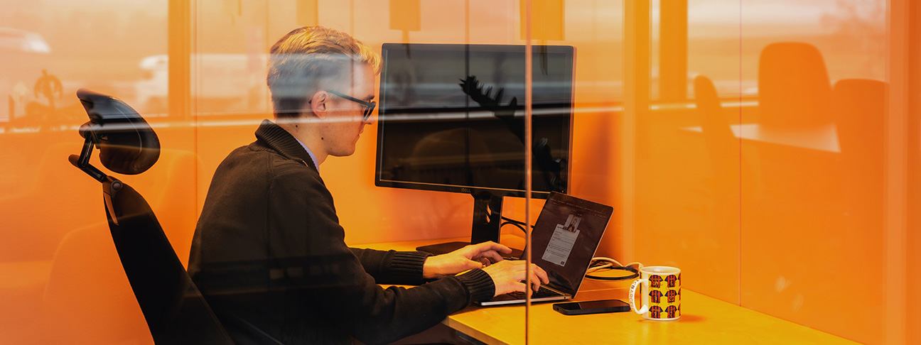 Intuvio employee works in office